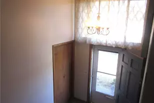 1634 Montaque Ave NW, Massillon, OH 44646 - Photo 9