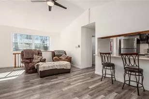 8010 Lakeview Dr, Nashport, OH 43830 - Photo 3