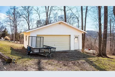 8010 Lakeview Drive, Nashport, OH 43830 - Photo 27