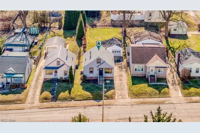 1610 Colonial Boulevard NE, Canton, OH 44714 - Photo 45