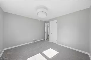 1610 Colonial Blvd NE, Canton, OH 44714 - Photo 25