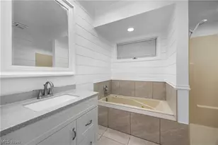 4559 Oakhill Blvd, Amherst, OH 44053 - Photo 15