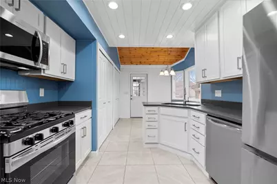 4559 Oakhill Boulevard, Amherst, OH 44053 - Photo 33