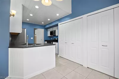 4559 Oakhill Boulevard, Amherst, OH 44053 - Photo 37