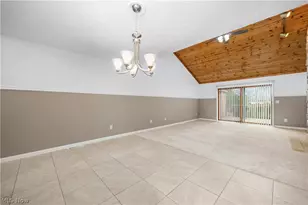 4559 Oakhill Blvd, Lorain, OH 44053 - Photo 5
