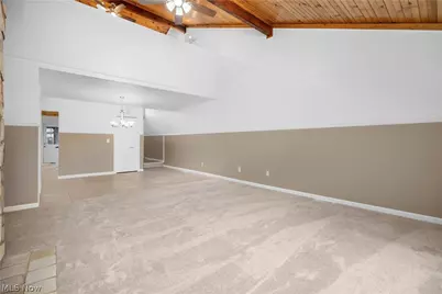 4559 Oakhill Boulevard, Amherst, OH 44053 - Photo 13