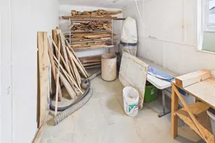 704 23rd St, Vienna, WV 26105 - Photo 21