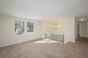 1189 Garth Dr, Kent, OH 44240 - Photo 3