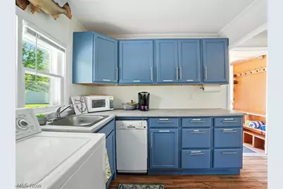 7223 Kenmore Avenue, North Kingsville, OH 44068 - Photo 17