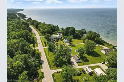 7223 Kenmore Avenue, North Kingsville, OH 44068 - Photo 9