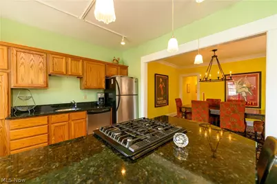 2548 Overlook Road, Loveland, OH 44106 - Photo 5