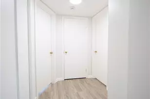 19901 Van Aken Blvd, Huber Heights, OH 44122 - Photo 13