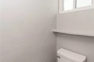 4878 Banbury Ct, Warrensville Heights, OH 44128 - Photo 7