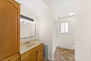 214 Traymore Blvd, Eastlake, OH 44095 - Photo 25