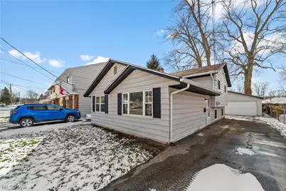 214 Traymore Boulevard, Eastlake, OH 44095 - Photo 3