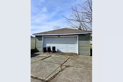2606 Oberlin Avenue, Lorain, OH 44052 - Photo 13