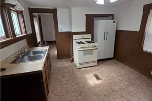 343 N High St, Chillicothe, OH 45601 - Photo 25