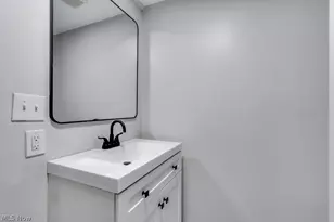 2808 Kirby Ave NE, Canton, OH 44705 - Photo 19