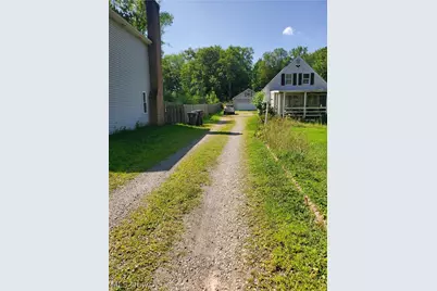 32700 Pettibone Road, Solon, OH 44139 - Photo 7