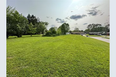 Creed Circle, Campbell, OH 44405 - Photo 1