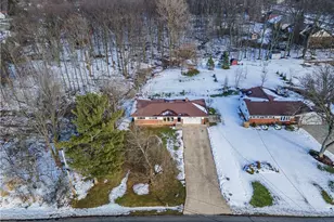 7939 Longview Rd, Grandview Heights, OH 44147 - Photo 3