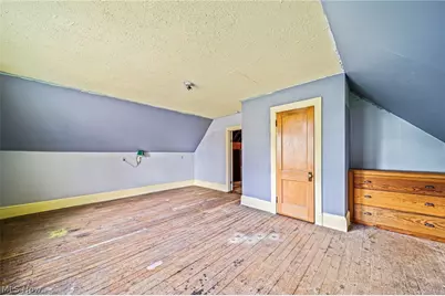 7224 Burridge Avenue, Mentor, OH 44060 - Photo 45