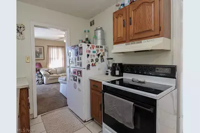 805 Clark Street, Elyria, OH 44035 - Photo 9