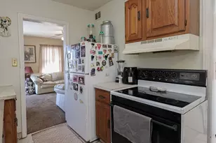 805 Clark St, Elyria, OH 44035 - Photo 9