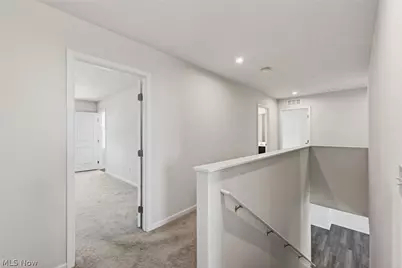 2457 Bishop Oval, Barberton, OH 44203 - Photo 11