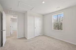 2457 Bishop Oval, Barberton, OH 44203 - Photo 31