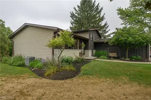 10299 Hunting Hills Ave NE, Hartville, OH 44632 - Photo 23