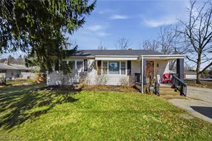 3905 Kent Rd, Stow, OH 44224 - Photo 1