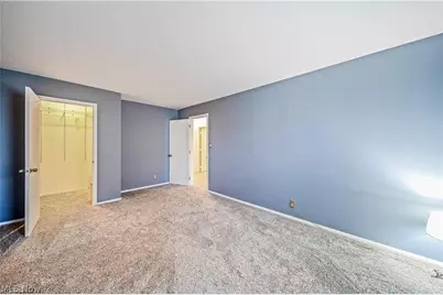 7987 Carriage Circle, Mentor, OH 44060 - Photo 13