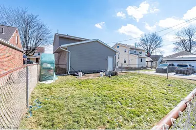 131 Roslyn Avenue NW, Canton, OH 44708 - Photo 15