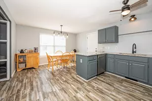 131 Roslyn Ave NW, Canton, OH 44708 - Photo 7