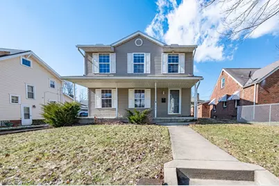 131 Roslyn Avenue NW, Canton, OH 44708 - Photo 1
