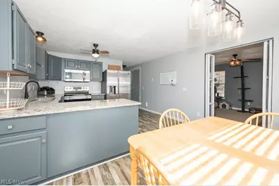 131 Roslyn Avenue NW, Canton, OH 44708 - Photo 5