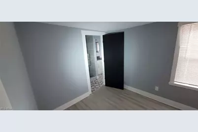 2109 W 42nd Street, Loveland, OH 44113 - Photo 17