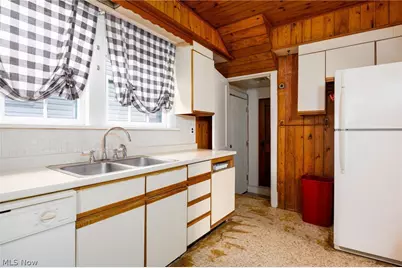 1445 15th Street NW, Canton, OH 44703 - Photo 9