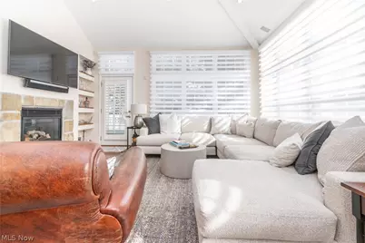 15 Orchard Circle, Orange, OH 44022 - Photo 5