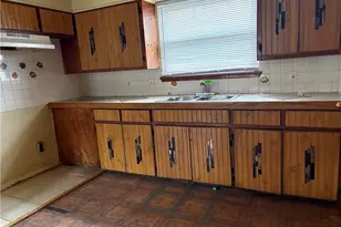 1622 Merrill Ave, Akron, OH 44306 - Photo 15