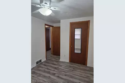 12 Sandy Drive, New Middletown, OH 44442 - Photo 17