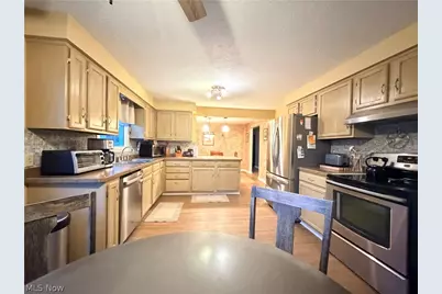 10247 Cherry Hill Dr., Concord, OH 44077 - Photo 7