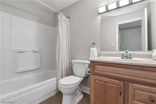 26195 Raintree Blvd, Olmsted Falls, OH 44138 - Photo 19