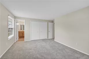 26195 Raintree Blvd, Olmsted Falls, OH 44138 - Photo 23