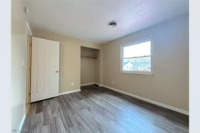 18066 Hillcrest Drive, Lake Milton, OH 44429 - Photo 25