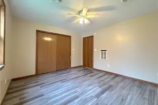 18066 Hillcrest Dr, Lake Milton, OH 44429 - Photo 17