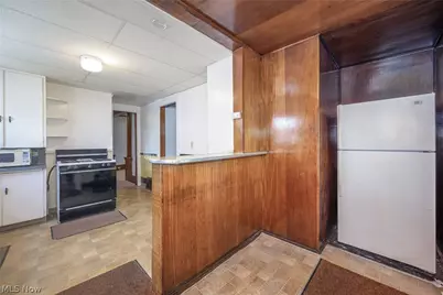 66 N Balch Street, Akron, OH 44303 - Photo 13