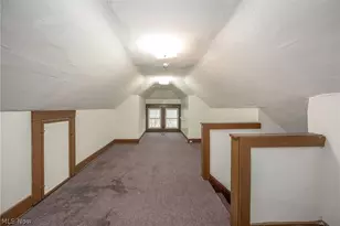 914 Delia Ave, Akron, OH 44320 - Photo 25