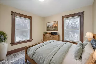 914 Delia Avenue, Akron, OH 44320 - Photo 15